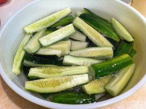 pickles cut