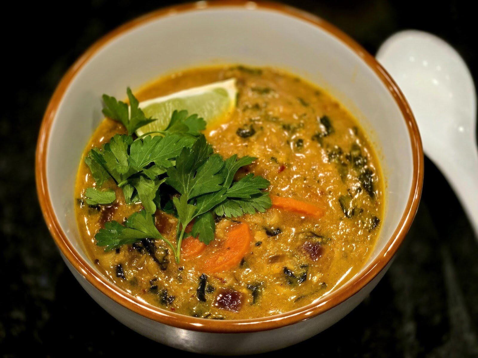 Curry Cauliflower Kale Soup